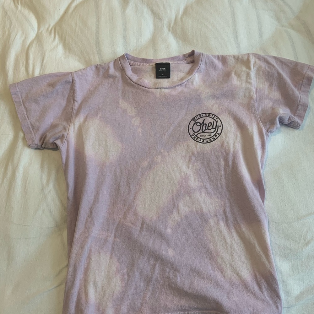 Obey t shirt